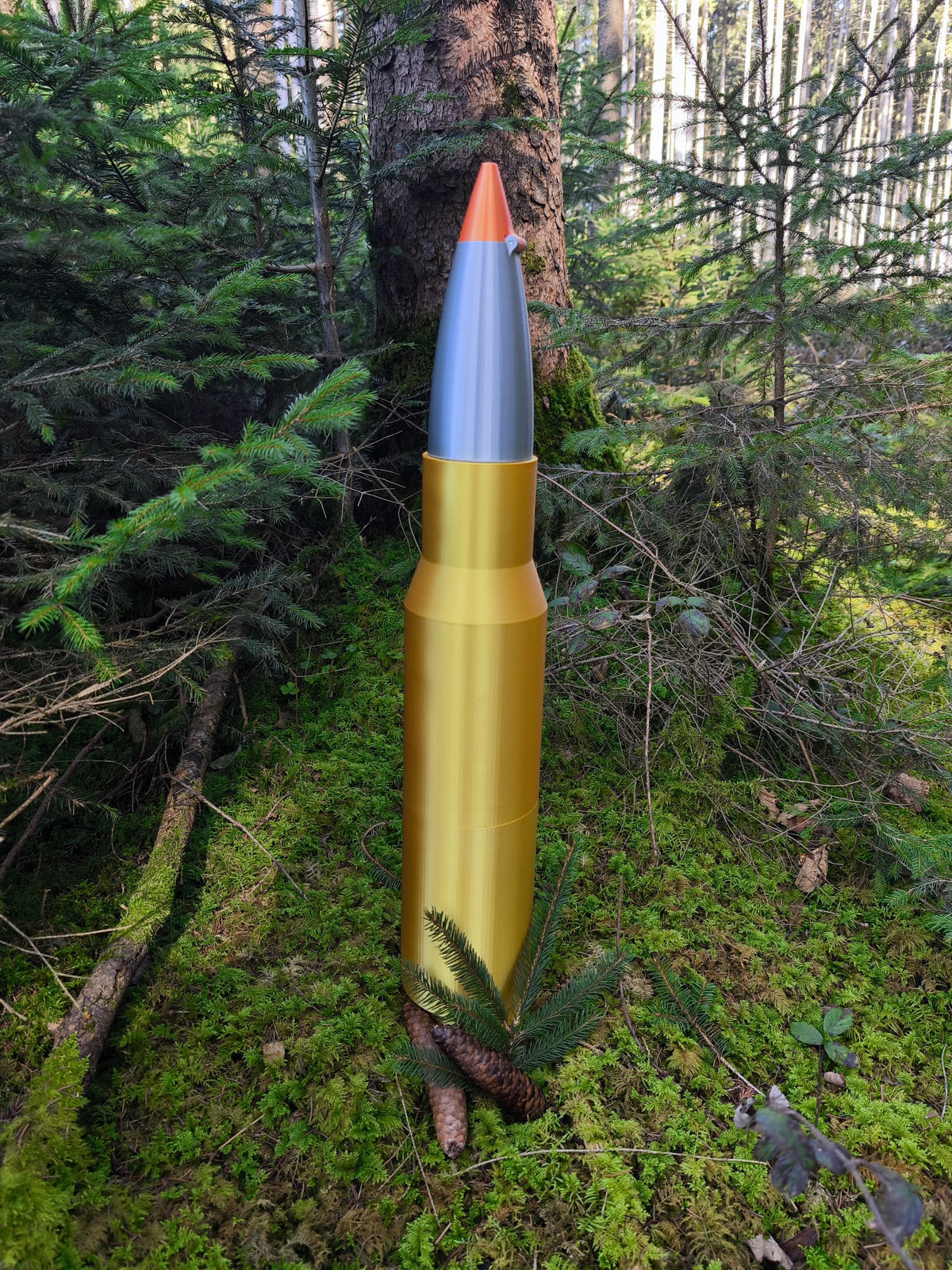 Dekorative 3D-Patronenhuelse .308 Win. HIT im Massstab 10:1, stehend