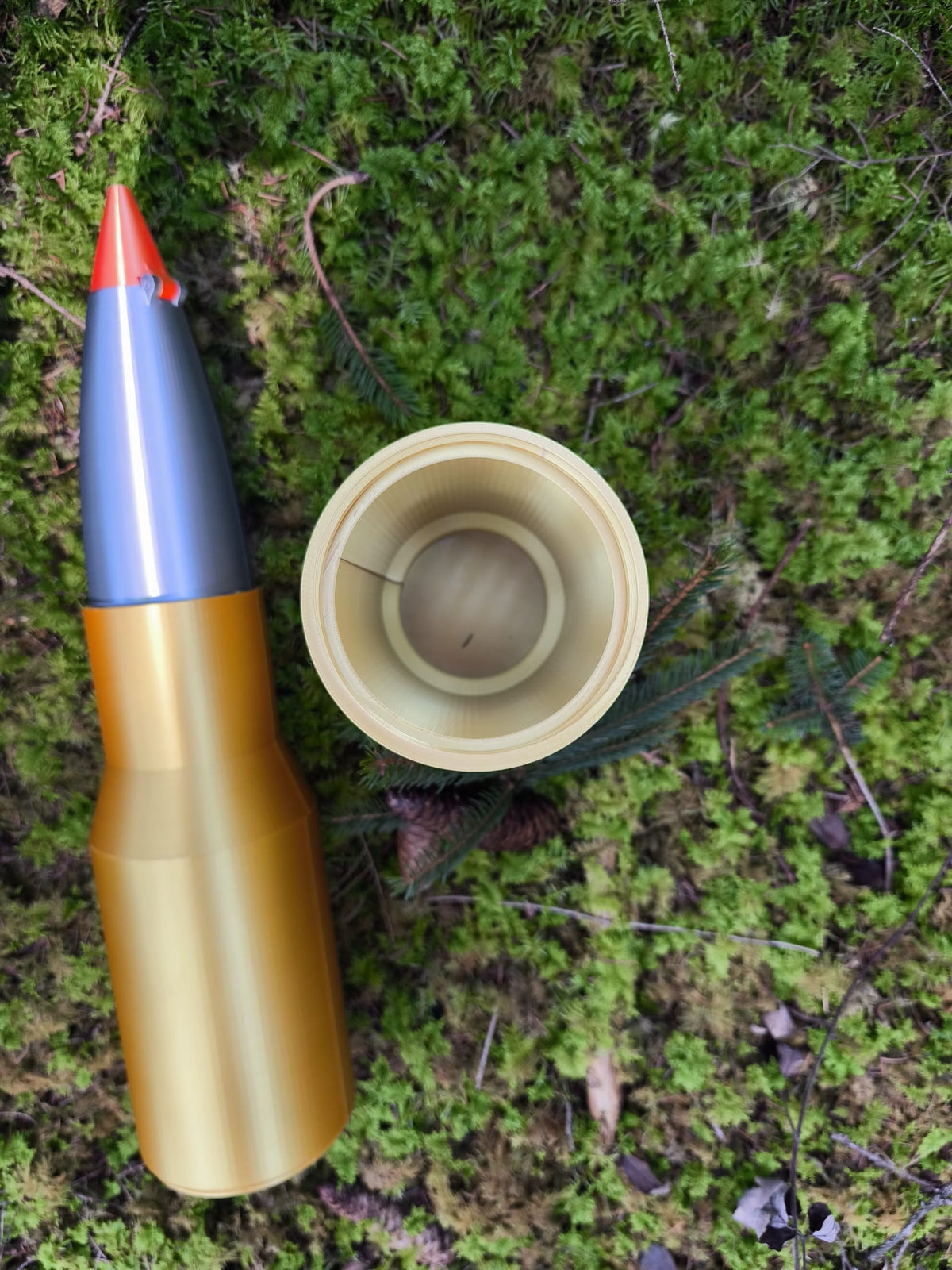 Deko-Patronenhuelse .308 Win. HIT aufgeschraubt, leer als Spardose nutzbar
